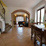 In With Pool And Scenic Views Villa Suvereto