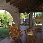 Villa In With Pool And Scenic Views