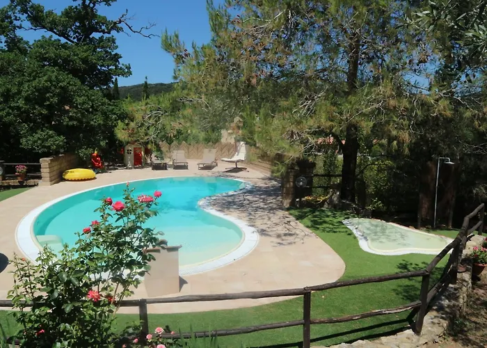 In With Pool And Scenic Views